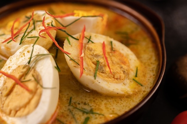 Malvani Anda Curry Recipe - Egg Curry With Spicy Malvani Masala